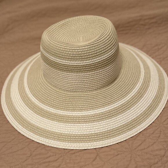 New ! J Crew straw striped wide-brim hat - Picture 1 of 3